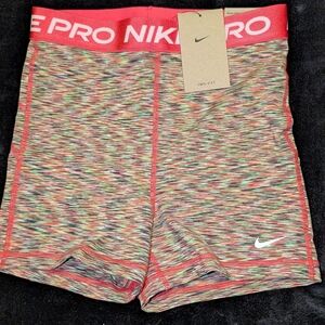 Nike Pro Multicolor Shorts